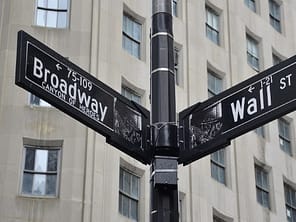 new-york-wallstreet-min
